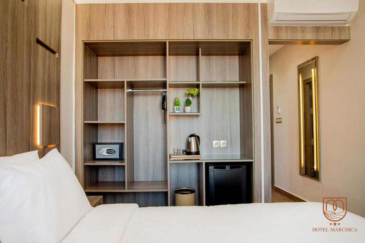Marchica Hotel Nador Bagian luar foto