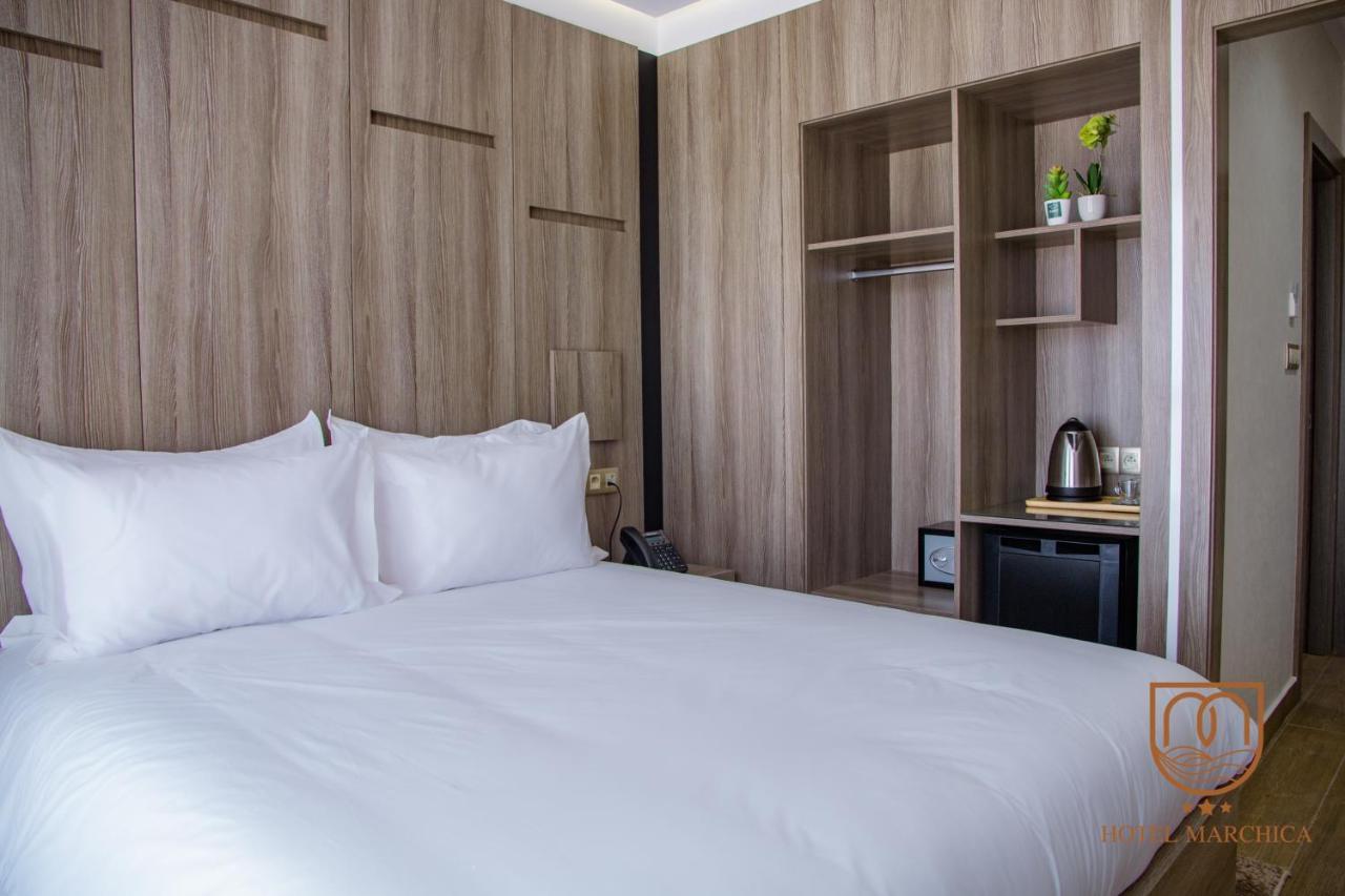 Marchica Hotel Nador Bagian luar foto