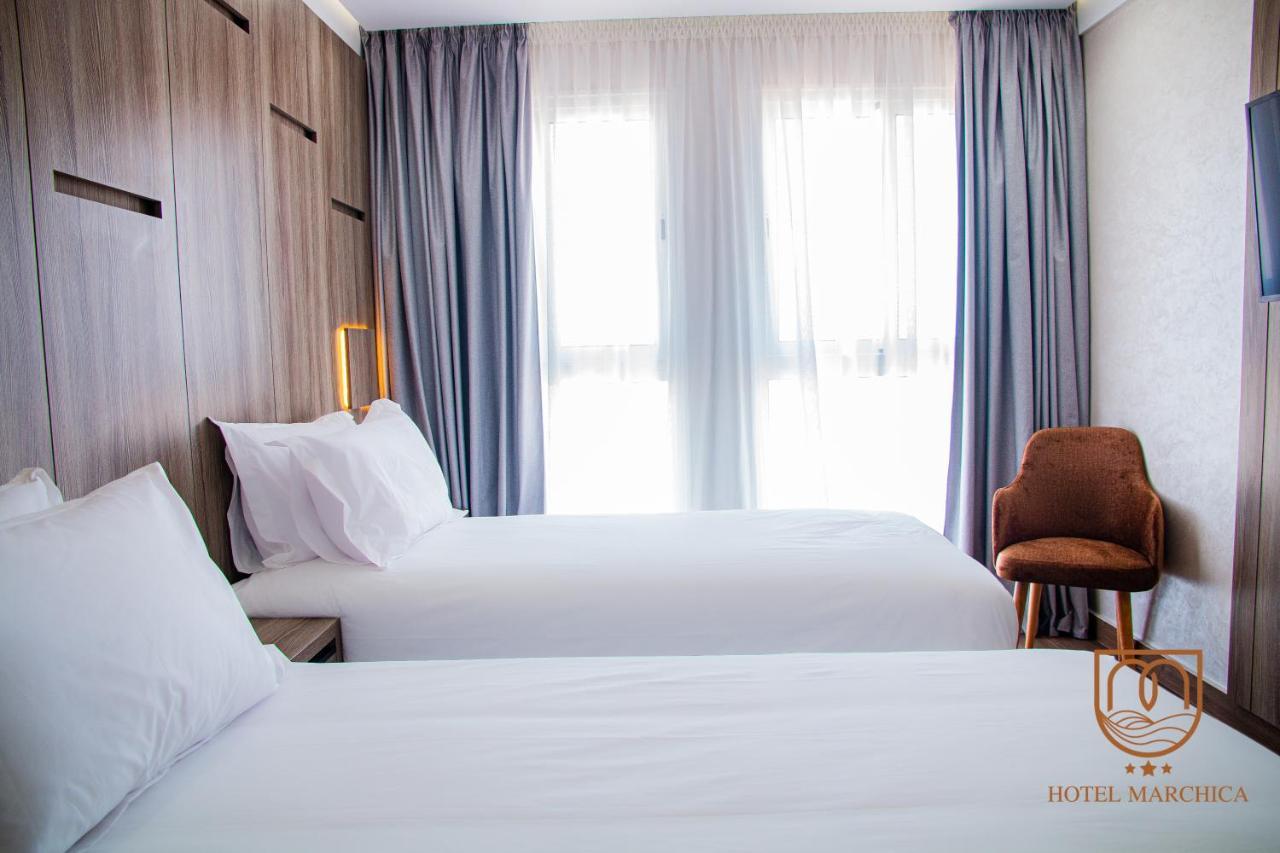 Marchica Hotel Nador Bagian luar foto