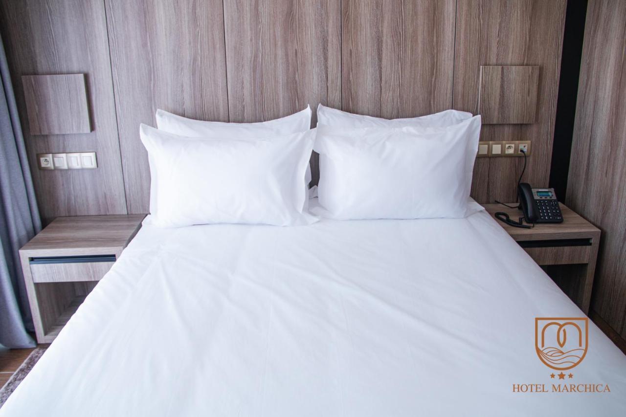 Marchica Hotel Nador Bagian luar foto