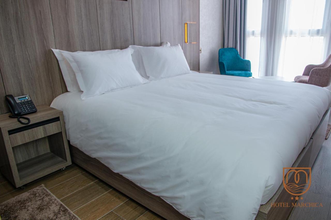 Marchica Hotel Nador Bagian luar foto
